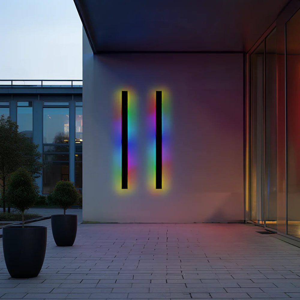 Moderní designové nástěnné LED lampy z černého kovu na zahradu a do chodby