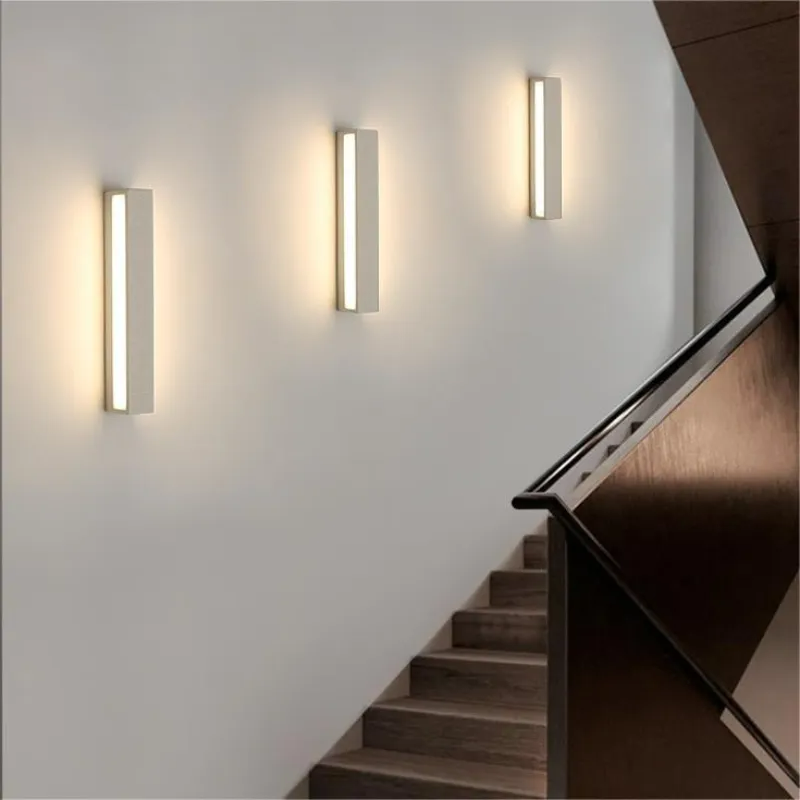 Venkovní nástěnná LED lampa Arisha — moderní cementový povrch, krytí IP65, teplé světlo