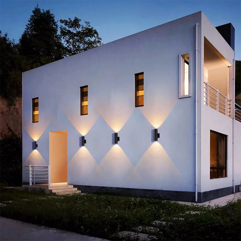 Ray minimalistisk LED-vegglampe i glass — IP65