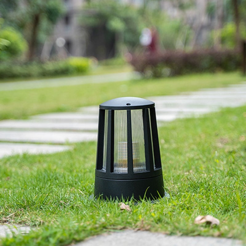 Borne lumineuse extérieure ronde noire moderne Annette — Lanterne LED 3000K
