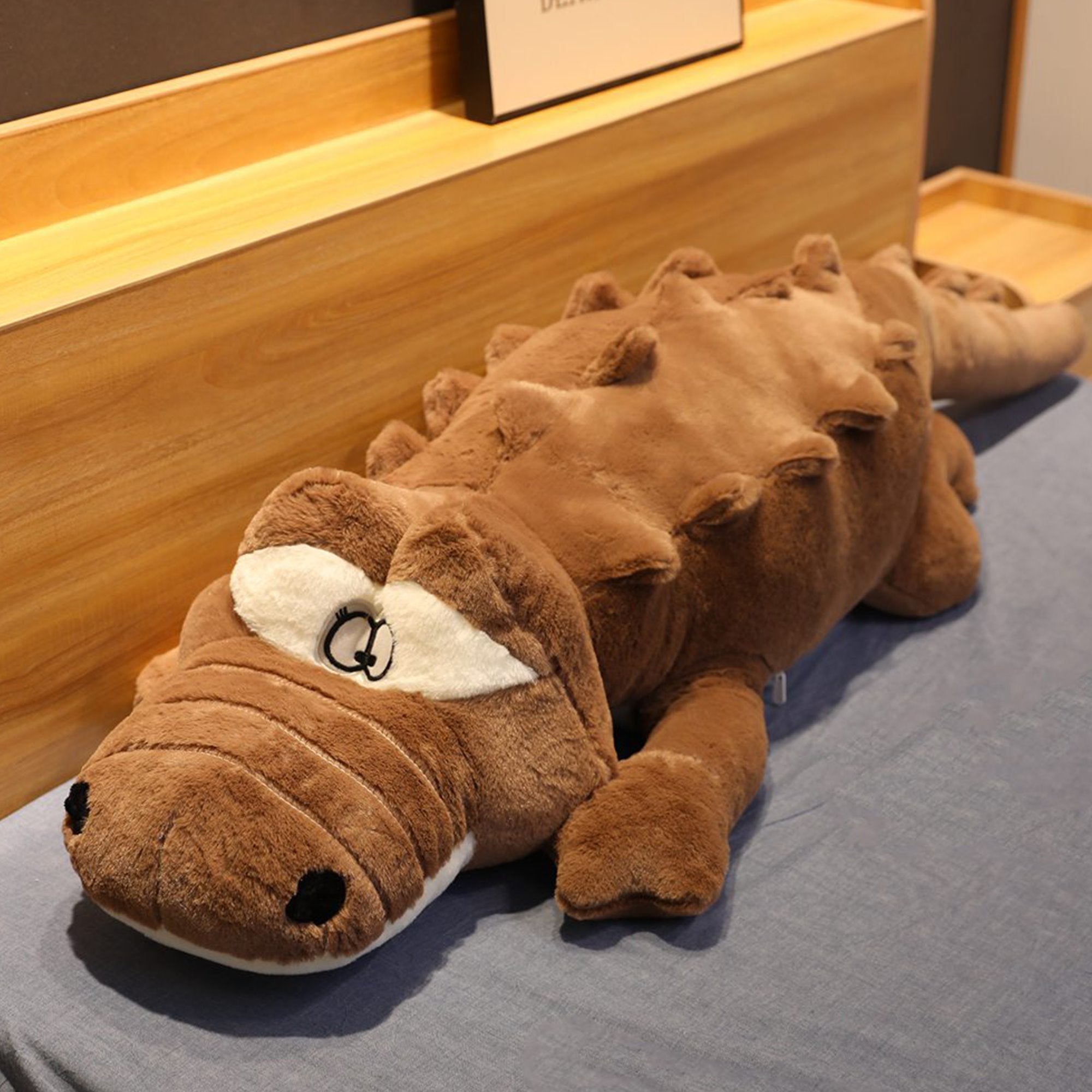 Cosy Companion Übergroßer Krokodil-Plüschfreund