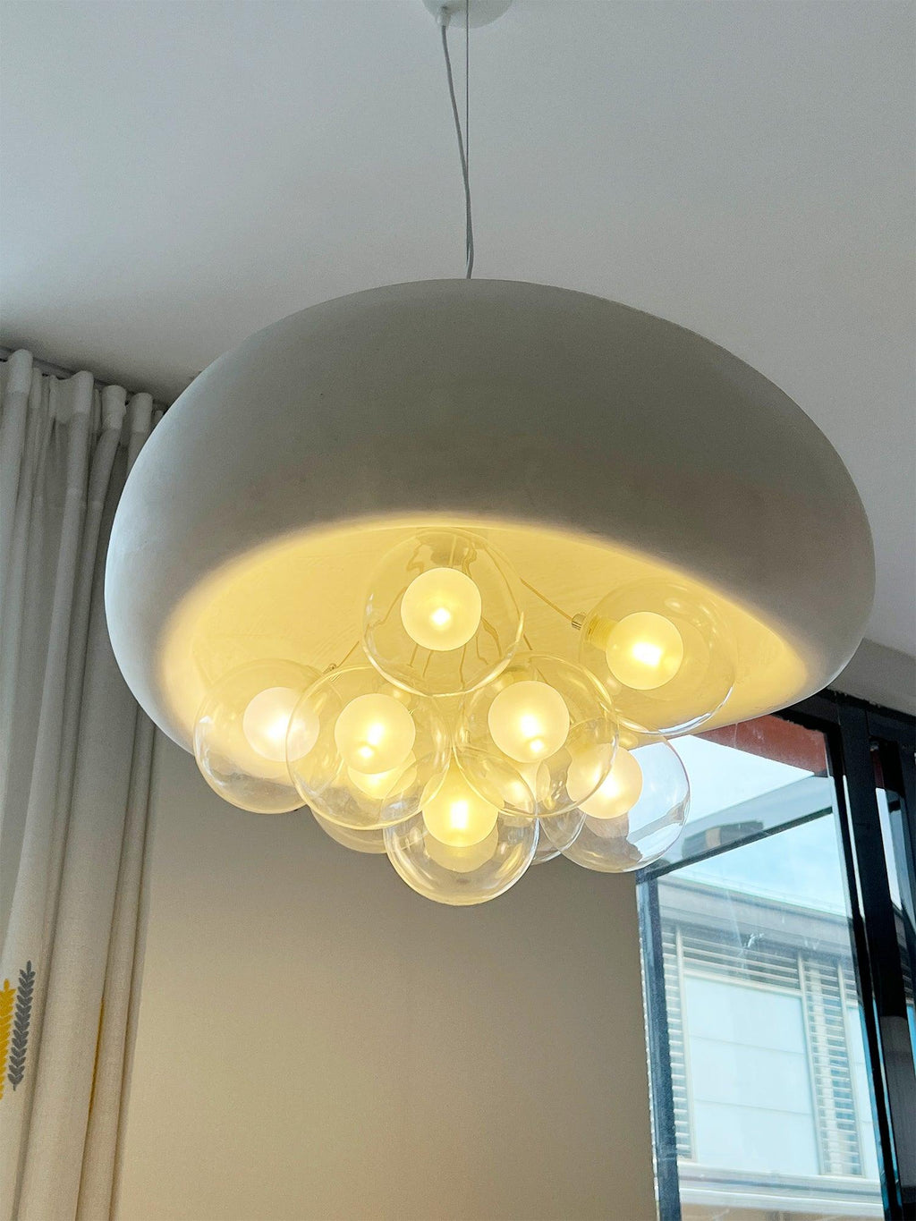 Khmara – Lampa wisząca w kształcie baniek
