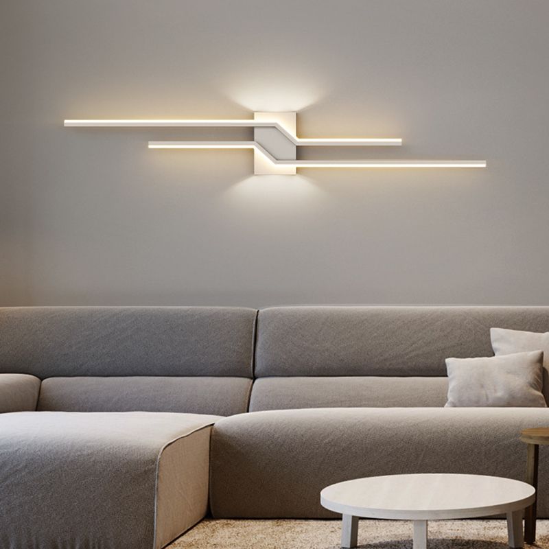 Candeeiro de parede linear em metal e acrílico — temperaturas de cor LED