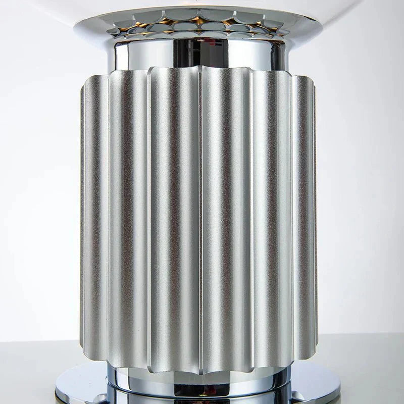 Koleksi Lampu Meja Luca