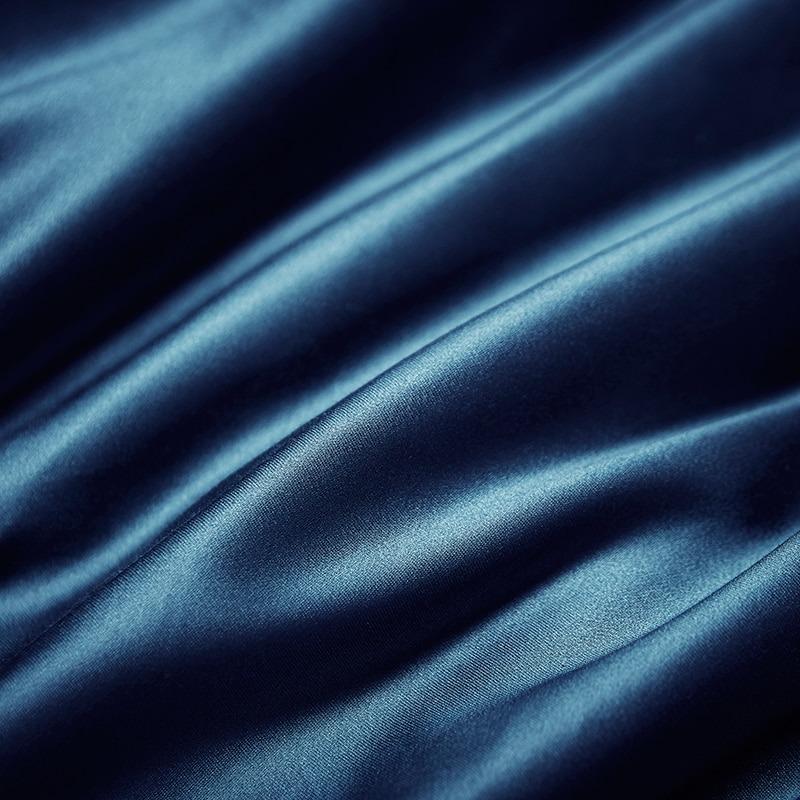 Mitternachtsblaues goldenes Jacquard-Bettbezug-Set
