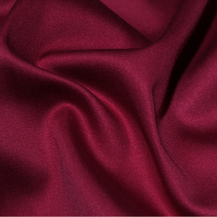 Passion Flame arany jacquard paplanhuzat garnitúra