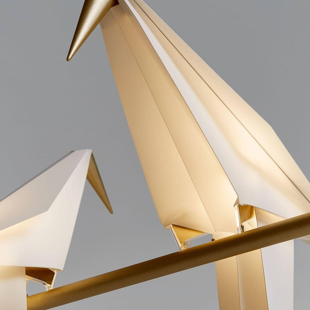 Lampada da tavolo a forma di gru di carta — design origami oscillante, LED a 3 colori, con spina, altezza di 25,6"