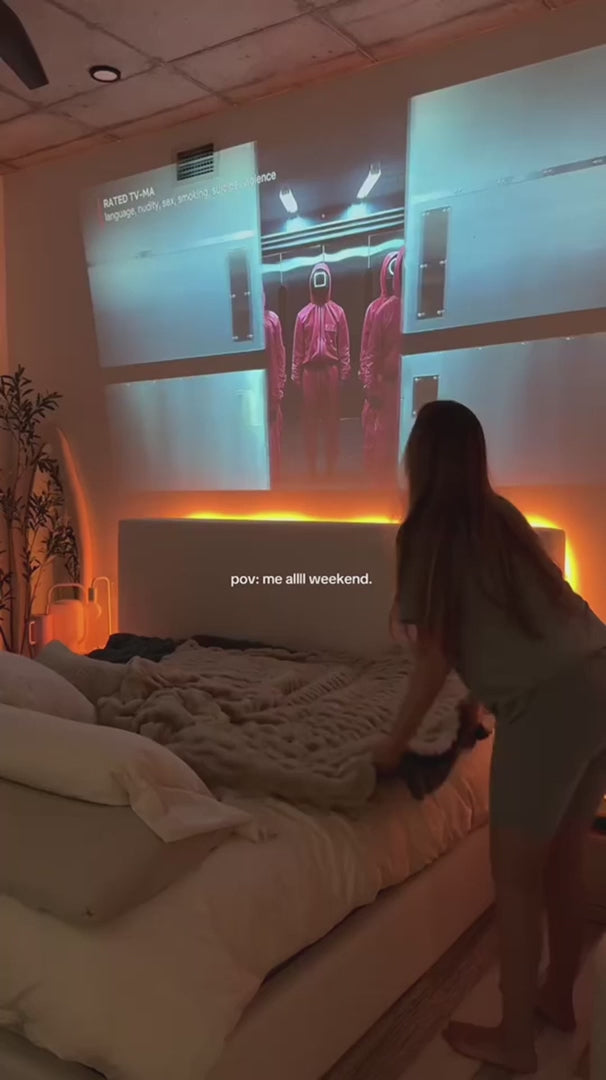 Projecteur Mini 4K LumaForge Votre Cinéma Maison Portable