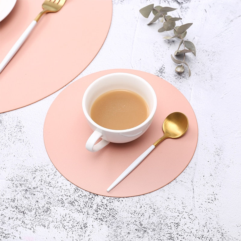 Sets de table et dessous de verre modernes et imperméables en cuir Taavita pour les repas