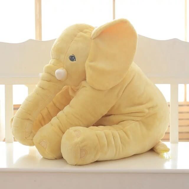 Ultra yumuşak fil peluş, rahat sarılma anları için