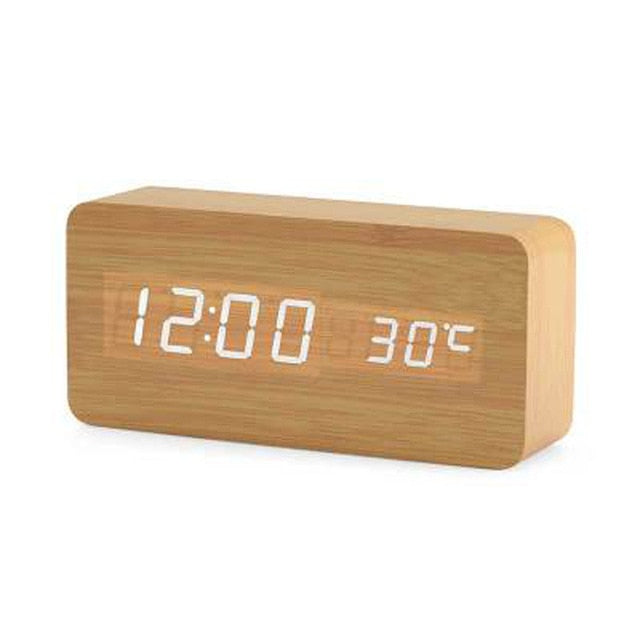 Reloj Despertador LED Nórdico con Control por Voz – Recargable por USB, Diseño Moderno con Pantalla Brillante