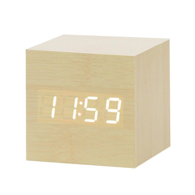 Reloj Despertador LED Nórdico con Control por Voz – Recargable por USB, Diseño Moderno con Pantalla Brillante