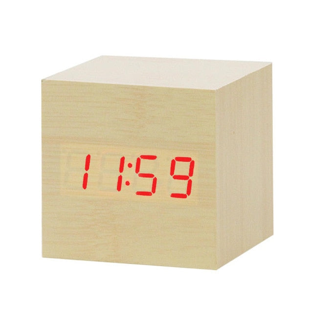Reloj Despertador LED Nórdico con Control por Voz – Recargable por USB, Diseño Moderno con Pantalla Brillante