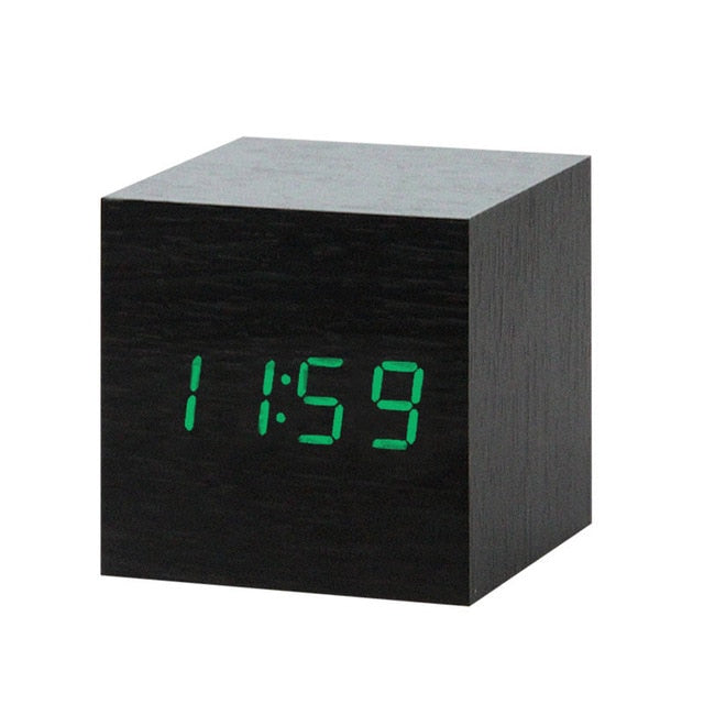Reloj Despertador LED Nórdico con Control por Voz – Recargable por USB, Diseño Moderno con Pantalla Brillante