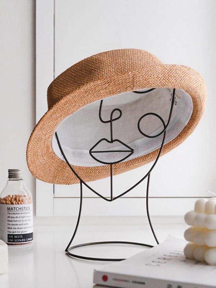 ArtForm – Sculptură abstractă modernă din fier, cu siluetă, pentru o eleganță atemporală