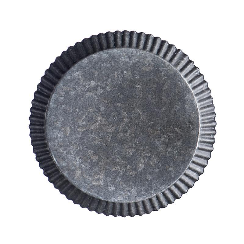 アンティークスタイルの職人手作り金属トレイ | Orntli