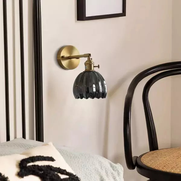 Retro – Nástěnná lampa Skleněný Tulipán s tlačítkem