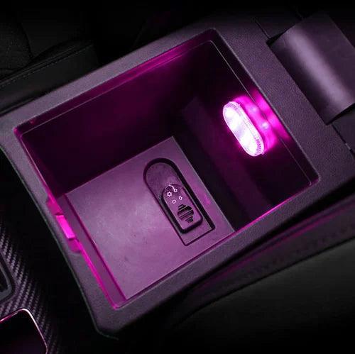 Lys nemt din bil op med en touchlampe