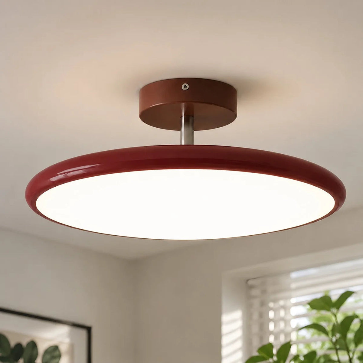Candeeiro de teto redondo em metal e acrílico — LED quente regulável, bege/verde/vermelho