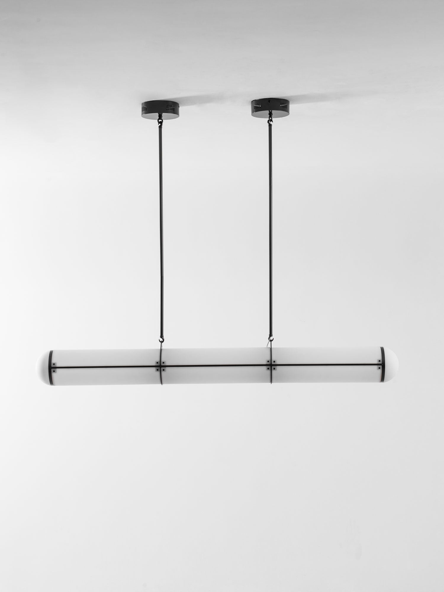 Modulär oändlig pendellampa – cylindrisk segmenterad design