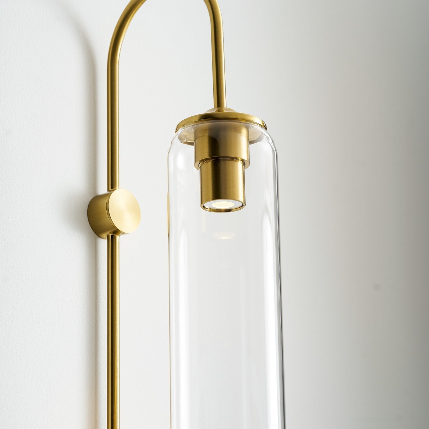 Stecker-Wandleuchte aus Glas, moderne zylindrische Form