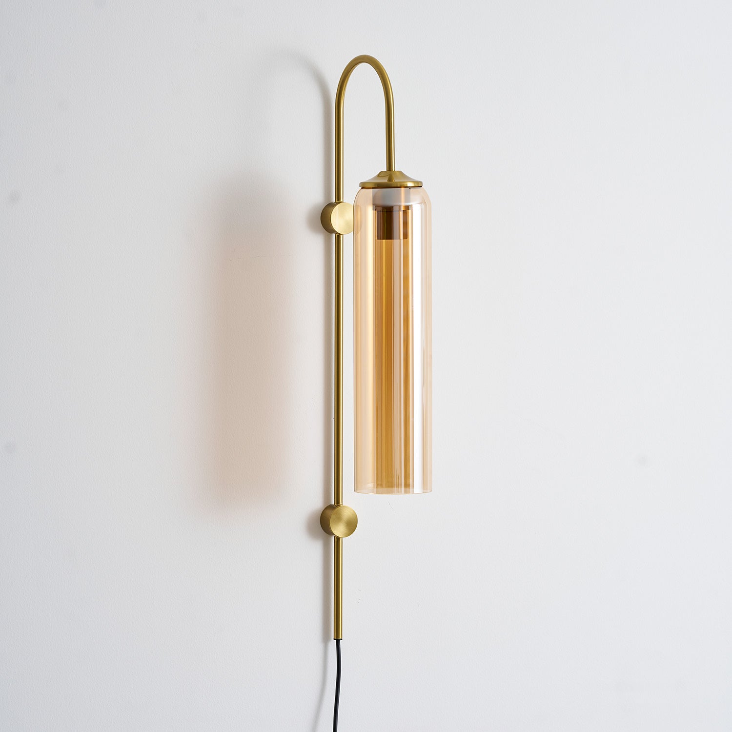 Stecker-Wandleuchte aus Glas, moderne zylindrische Form