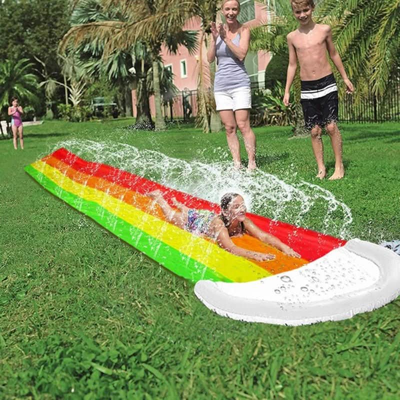 AquaNova Trail – zahradní vodní skluzavka pro rodiny s rychlým osvěžením a zábavou