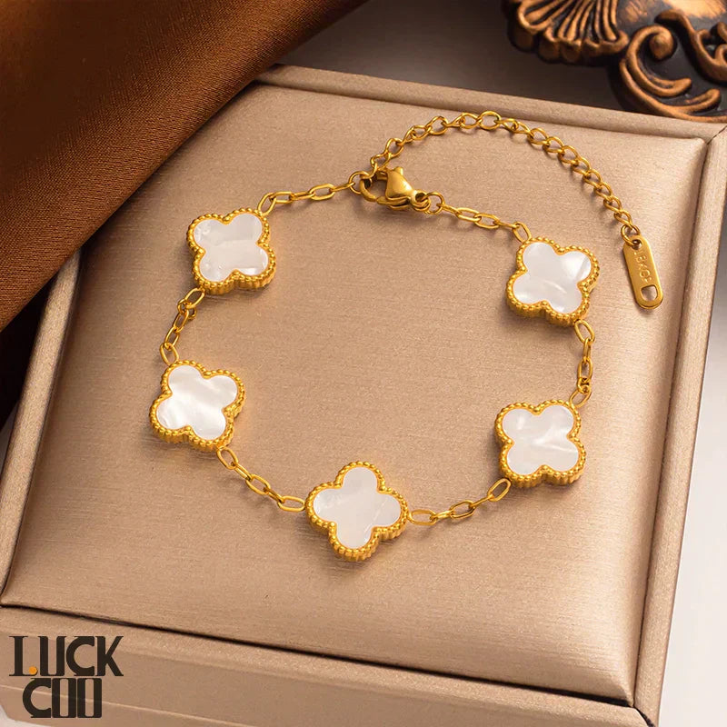 Szerencsés lóhere karkötő