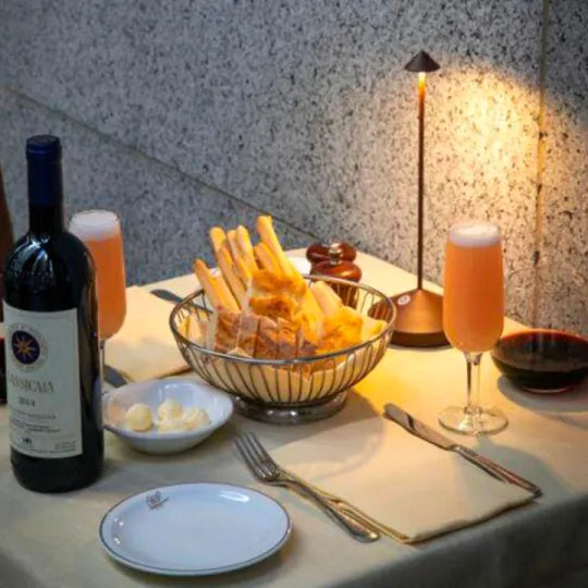 Wireless LED Table Lamp – Flexible and Durable | Orntli