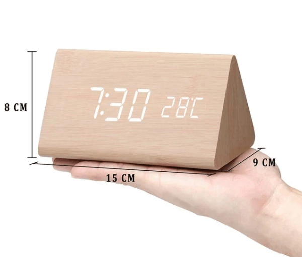 WOODSENSE – Horloge en bois à LED avec commande vocale pour une affichage du temps élégant | Orntli