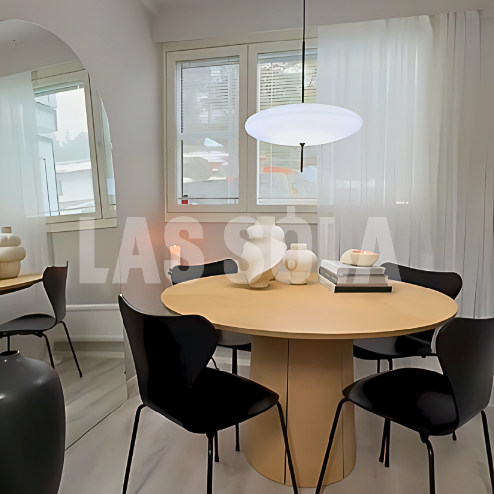 Aurelia Oval LED-hänglampa med varmvit belysning