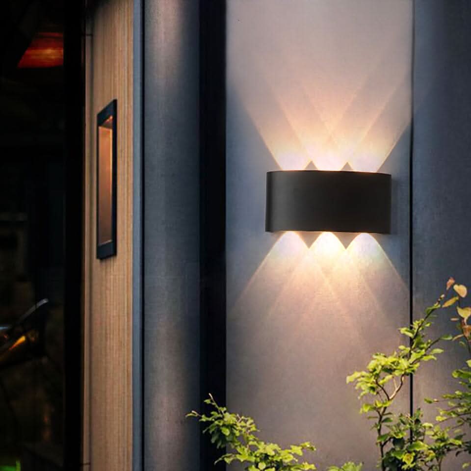 YARDGLOW – Elegant & Energy-Efficient Outdoor Lighting | Orntli