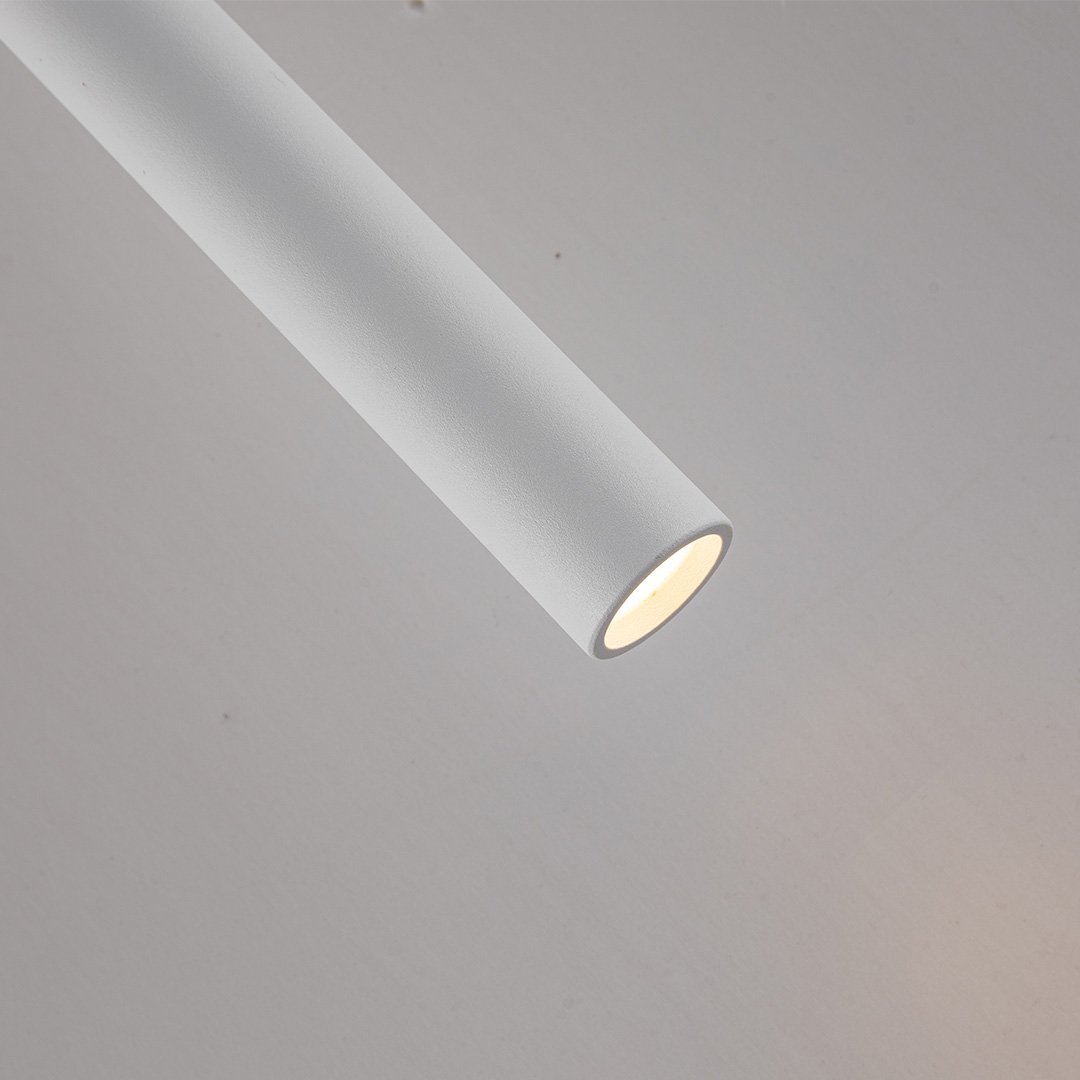 Lustră suspendată minimalistă Cirroia de la Lumenry Lampă suspendată LED din aluminiu